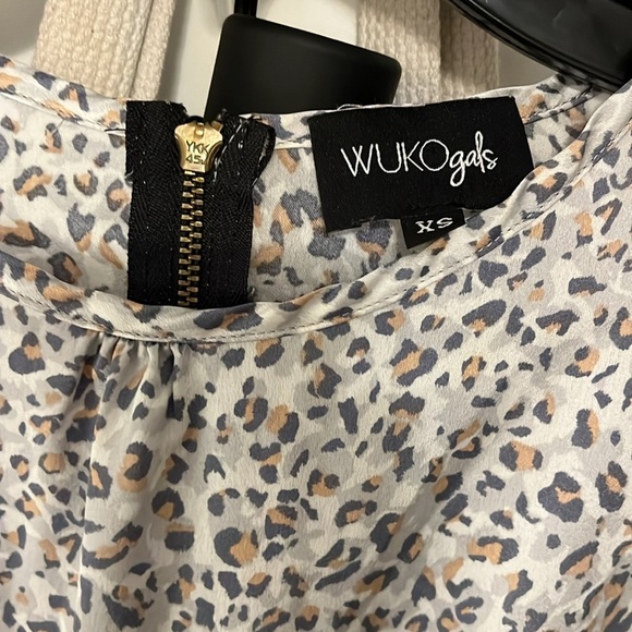 Wukogals dress - Picture 4 of 5